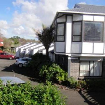 Epsom Motor Inn Окленд Екстер'єр фото